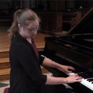 Meet your Posher, Tabitha